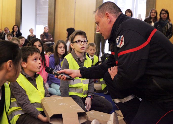 300 enfants formés aux gestes de premiers secours à Paris.